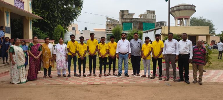 स्वतंत्रता दिवस 2025: ऊर्जास्त्रोत परिवार ने 20 से अधिक विद्यालयों में 6000 से अधिक बच्चों के संग मनाया आज़ादी का पर्व